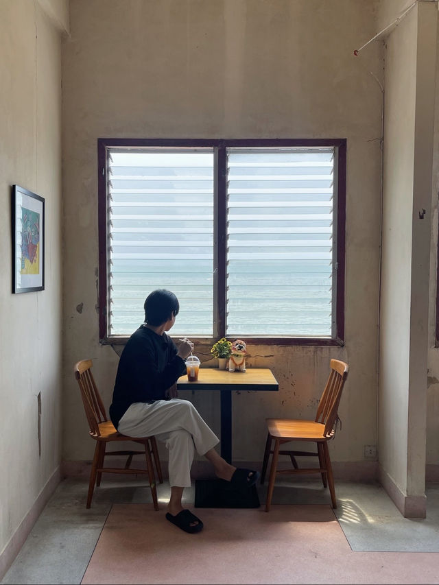 🌊 Hiddenlab คาเฟ่บางแสน,เขาสามมุก จ.ชลบุรี