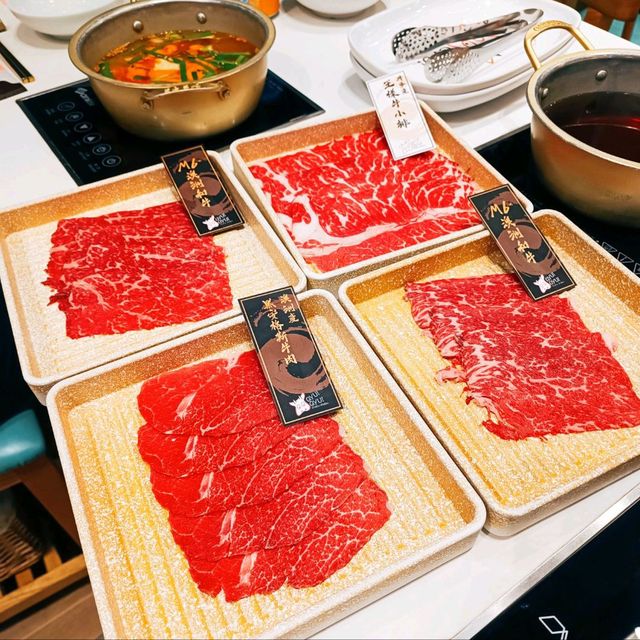 北角區90分鐘火鍋放題 最高級任食日本宮崎和牛
