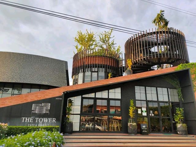 The tower Hangout café 