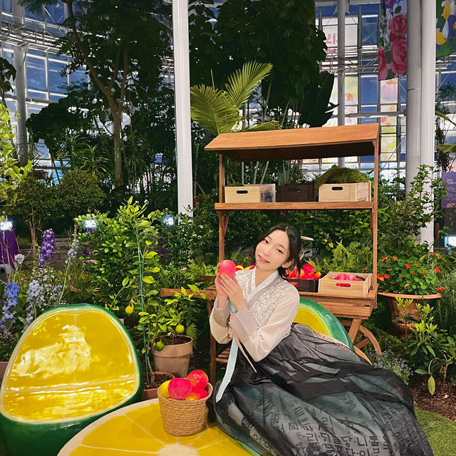 알함브라 궁전을 모티브로 조성된 지중해온실✨ 진짜 여행온것만 같은 깊은 향기에요