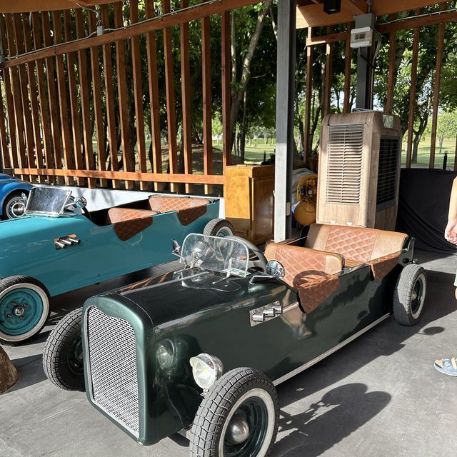 Retro classic car for rent in Khao Yai!
