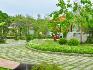 Highlighting its role as a spiritual hub in Southeast Asia🇲🇾