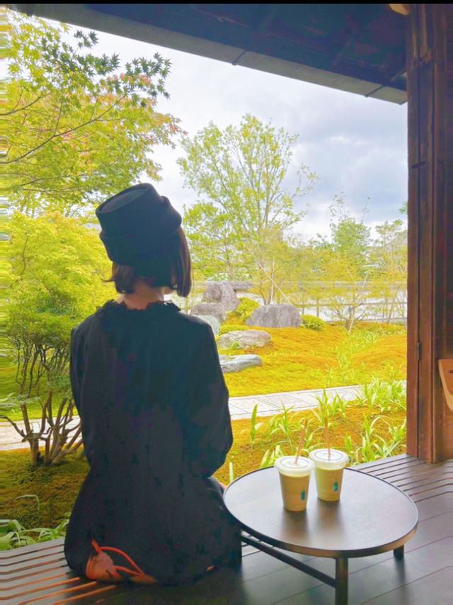 超貴重な特別拝観☺️建仁寺塔頭のお寺・西来院💙☕️期間限定のブルーボトルコーヒーとのコラボも☕️💙