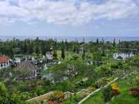 【バリ島】美しい水の離宮「taman ujung」