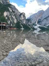 2 ทะเลสาบแห่งเทือกเขา Dolomites อิตาลี