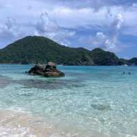 逗子海岸海水浴場：藍海沙灘