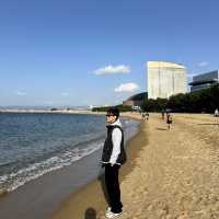 아기자기한 유럽풍 감성의 모모치해변🌊