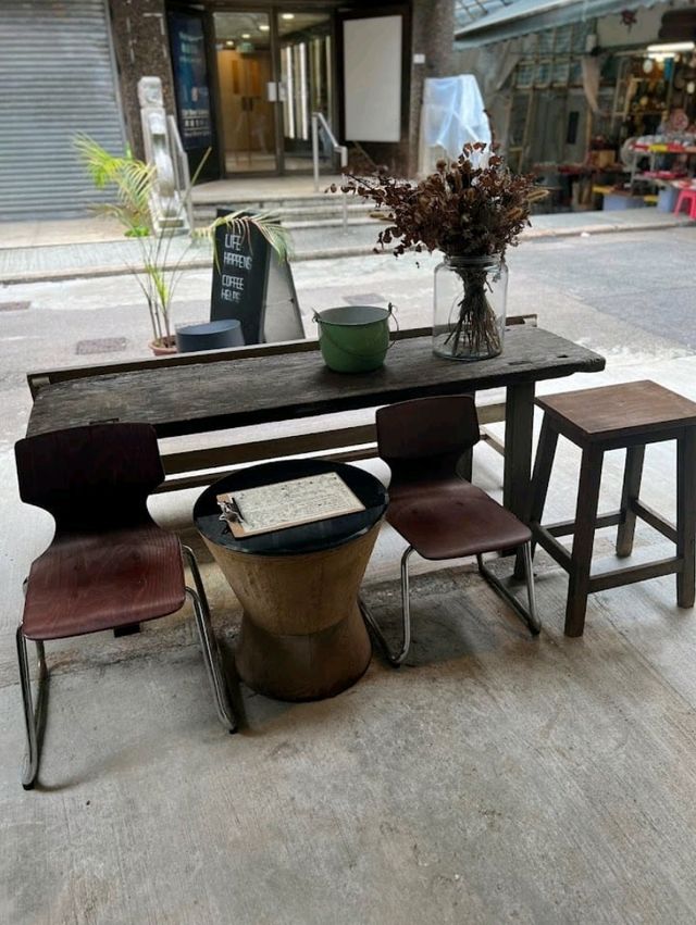 An interesting cafe