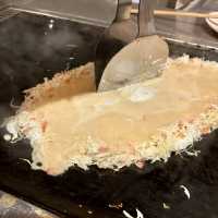 【神戸・三宮】創作もんじゃ焼きが味わえる「NEO鉄板焼バル 横山もじお」