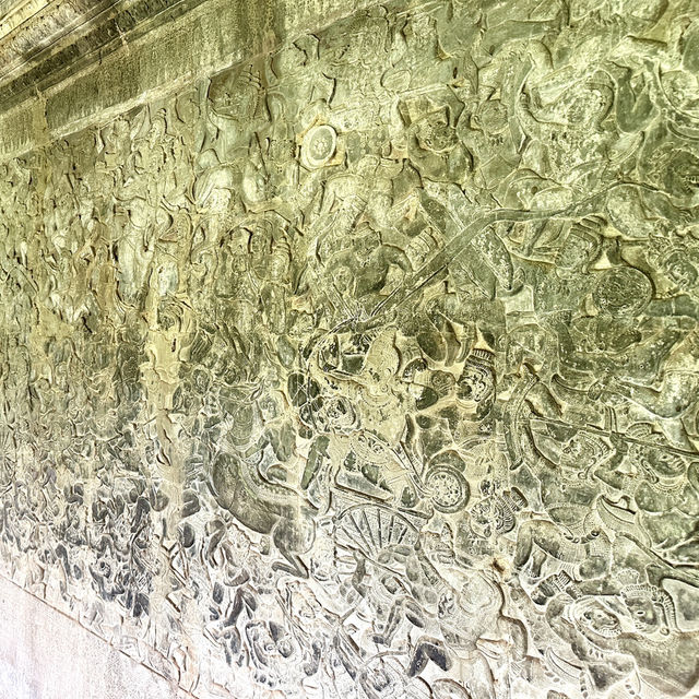 【カンボジア/シェムリアップ】世界遺産でありクメール文明の象徴の「アンコールワット」
