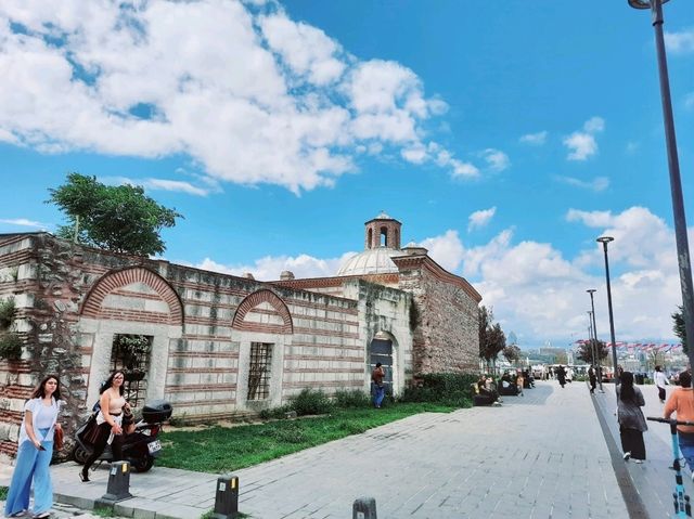 土耳其🇹🇷】伊斯坦布爾：City walk漫遊當地居民區，感受古老文明的魅力和韻味