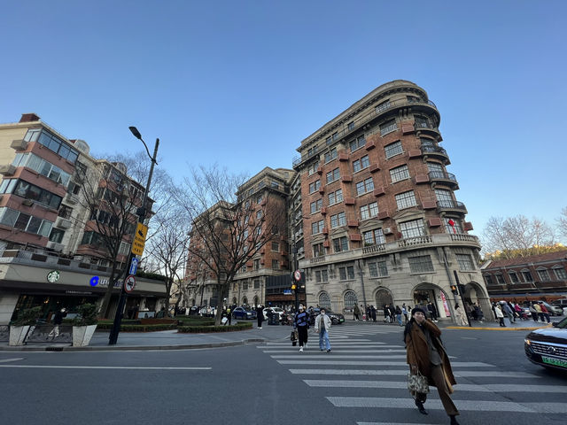 夕陽下漫步上海武康路-安福路