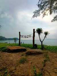ชายหาดที่มีน้ำใสมาก
