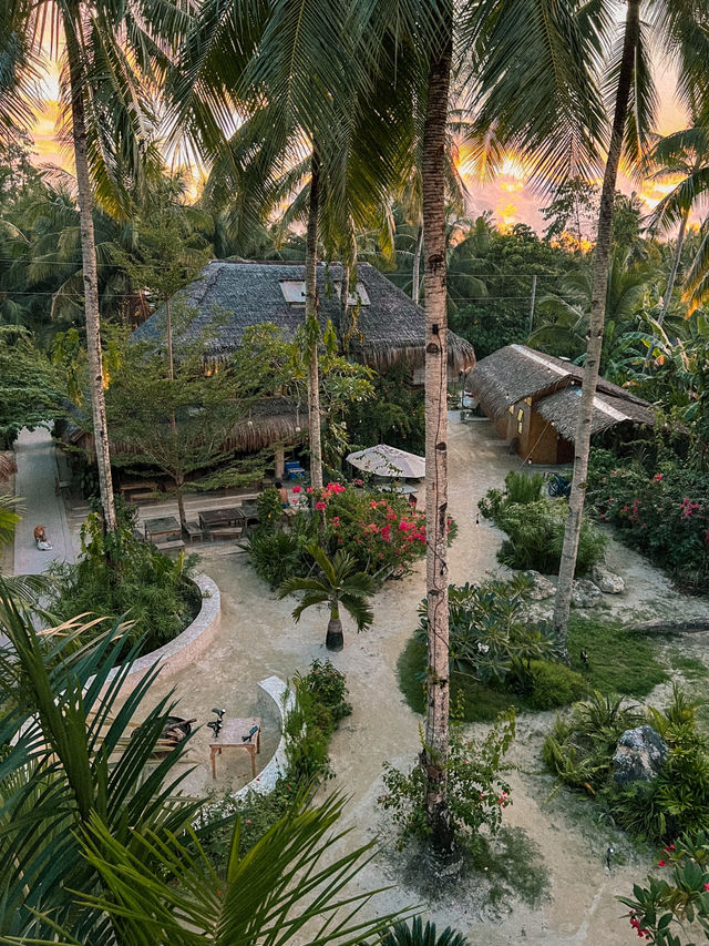 Dreamy Aesthetic Hostel in Siargao, The Philippines 🌺