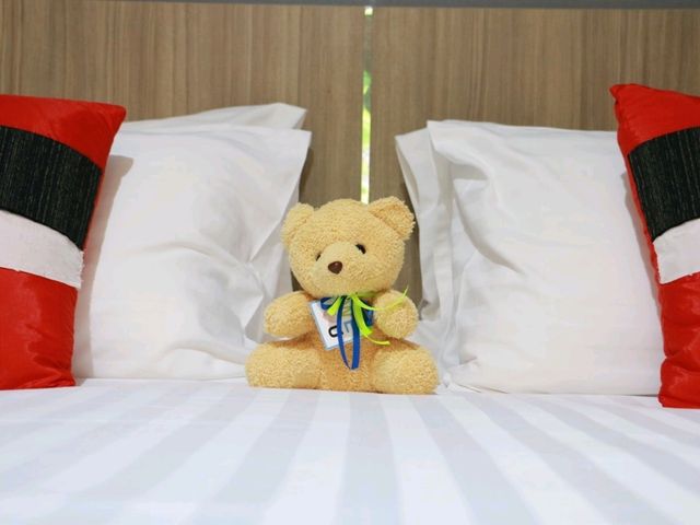ที่พักติดทะเลระยอง Chatnipa Beach Resort 