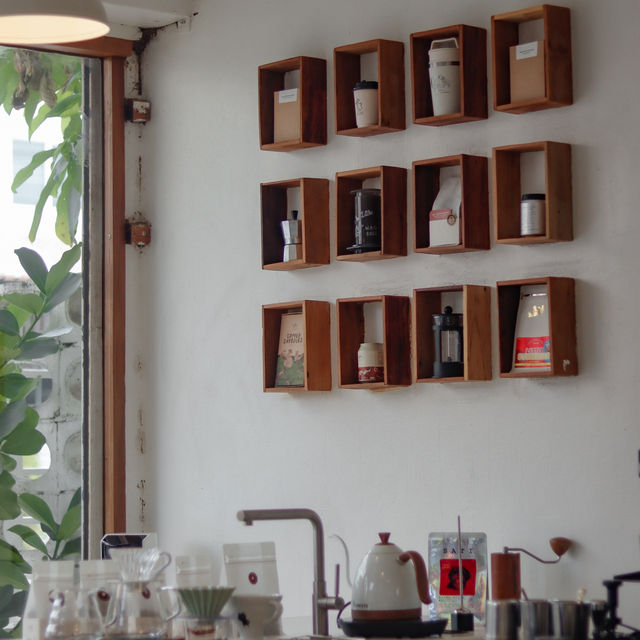 ANNA COFFEE ROASTERS | UBON Cafe’