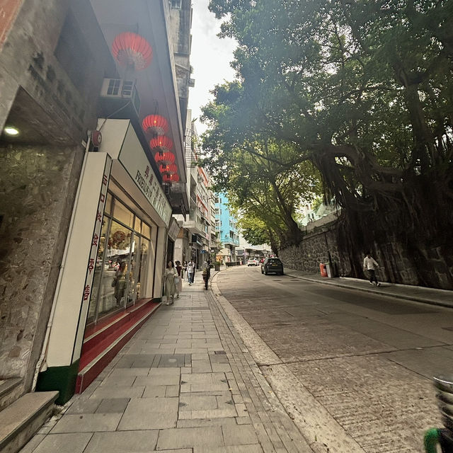 【香港🇭🇰】香港の街中で出会う幻想的な空間