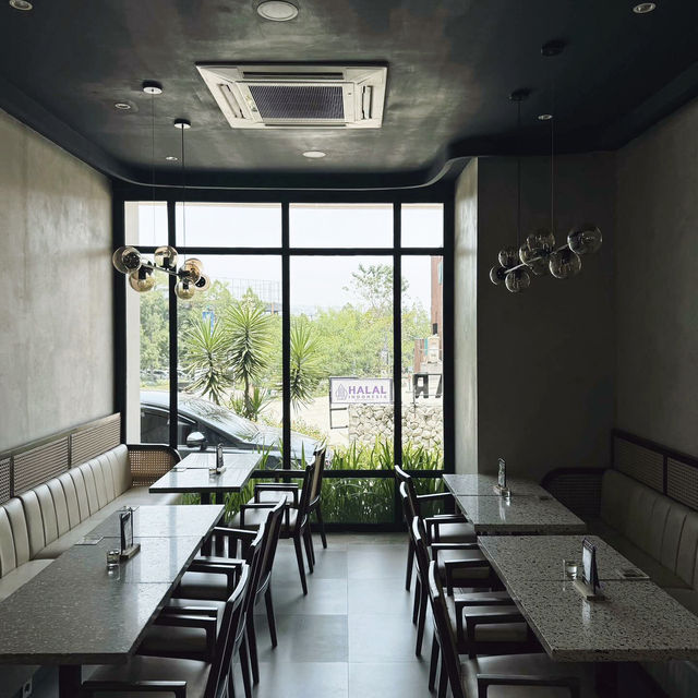Raindear Coffee & kitchen Sentul