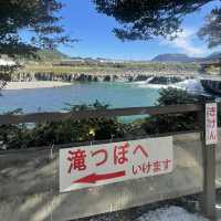 【おんせん県おおいた】美しい花手水に癒される嵐山瀧神社&三日月の滝