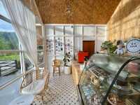 ลานโอบรักแคมป์ปิ้ง & Tree’N Bear Cafe