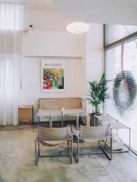 台北koshi cafe｜聖誕限定美味，開心果拿鐵與巧克力可頌！