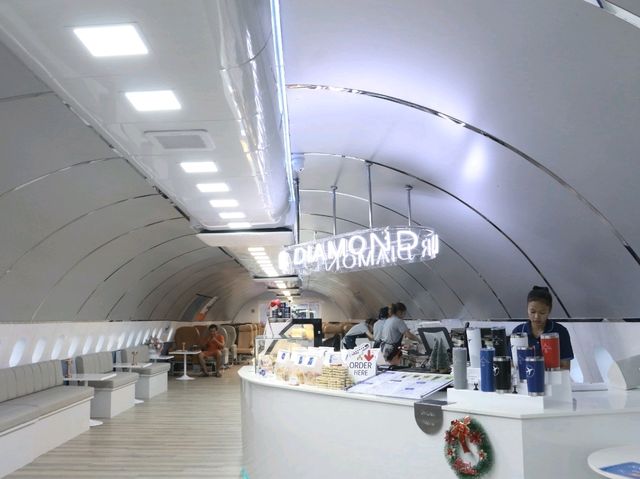 คาเฟ่เครื่องบิน Air Diamond cafe