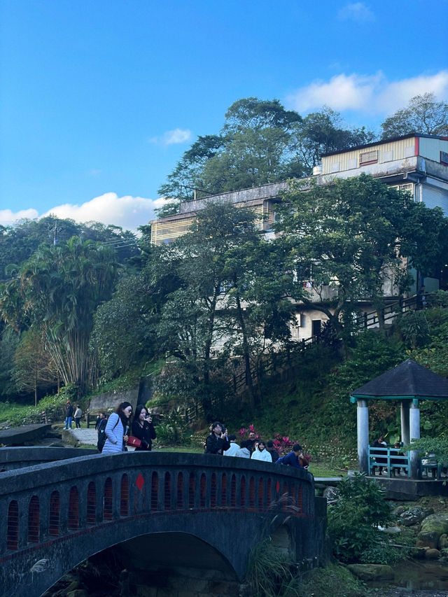 น้ำตกซือเฟิ่น ธรรมชาติสวยงามเมืองไทเป 🌳