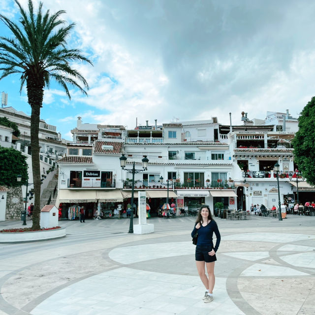 The picturesque Mijas Pueblo in Spain will capture your heart and imagin