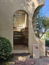 Breadtory Cafe : BKK
