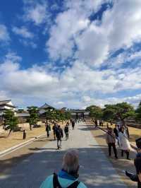 歷史與現代交融的大阪城：一場穿越時空的旅程