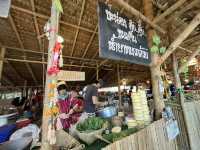 ตลาดโอ๊ะป่อย ราชบุรี 🌳