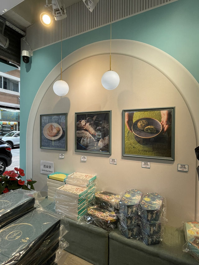🇭🇰 Valérie Pastry in Tsim Sha Tsui 