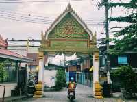 泰國曼谷寺廟景點：Wat Yai Si Suphan，適合祈福打卡觀光！