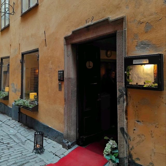 an off beat cafe with nice menu