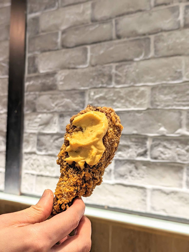 芝士控有福🧀KFC又有新品 三重芝士脆雞系列