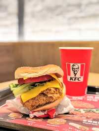 芝士控有福🧀KFC又有新品 三重芝士脆雞系列