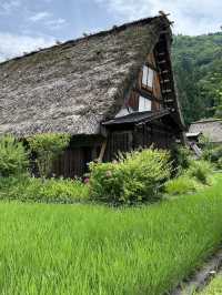 まるで昔話の世界！白川郷で四季の絶景タイムスリップ体験