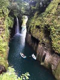 高千穂峡で自然の絶景に癒されよう！🏞️
