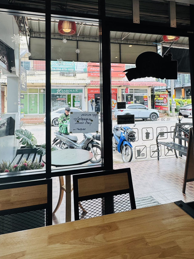 บ้านเฉาก๊วย ร้านอาหารตามสั่ง อร่อยทุกเมนู