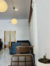 Donyor Craft Coffee คาเฟ่มินิมอล กลางเมืองพัทลุง