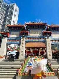 🌆 Explore Hong Kong – Where Skyscrapers Meet Tradition 🇭🇰✨