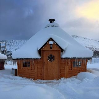 A Day on a Sami Farm in Norway: Culture & Nature 🦌✨