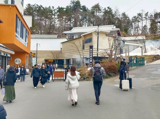 日本群馬自由行 冬日温泉小鎮草津温泉 西之河原公園