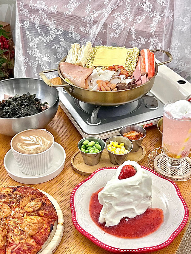 Sunday Brew— Korean-inspired café