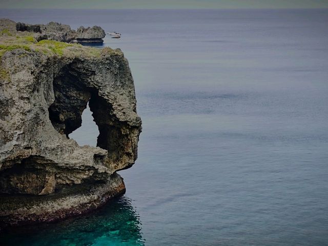 🚀 沖繩旅遊全攻略｜潛水、美麗海水族館、萬座毛、燈塔打卡熱點 🌊