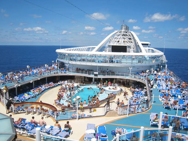 ✨ Sapphire Princess Cruise: A Royal Adventure on the High Seas! 💎🚢 