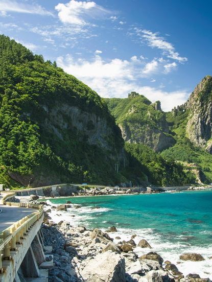 ULLEUNGDO | HÒN ĐẢO BIỂN XANH MÂY TRẮNG