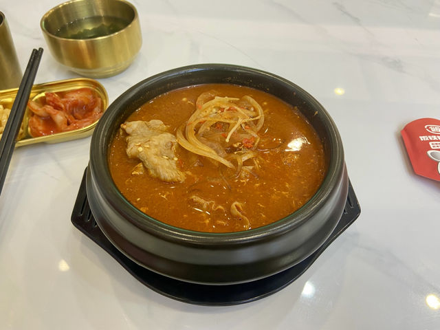 體驗逛街購物和美食的樂趣✨ 形色城購物廣場（沙井店）🛍️🍽️