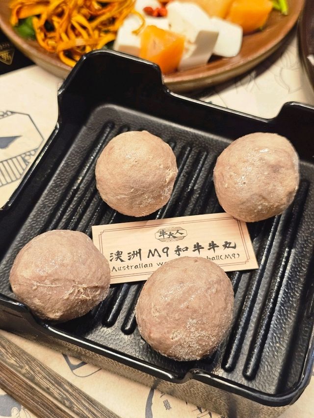 牛大人任食火鍋🔥