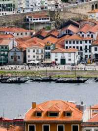 Porto – A City of Soul, Tiles, and the Taste of the Douro
